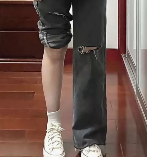 大码破洞黑色牛仔裤女小个子梨形身材夏季胖妹...