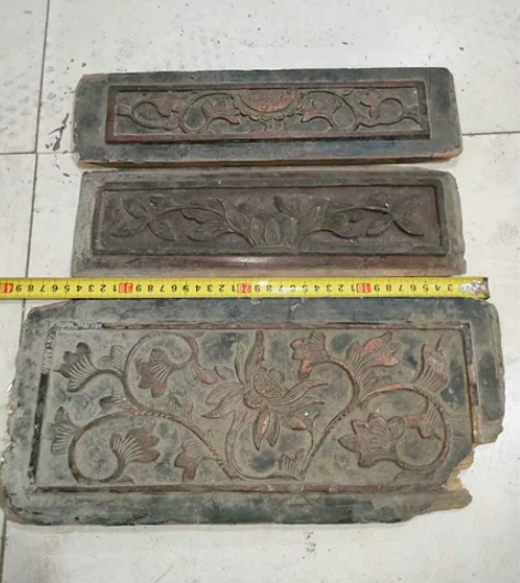 清代木雕低价处理，品相如图看好下单，三片一...