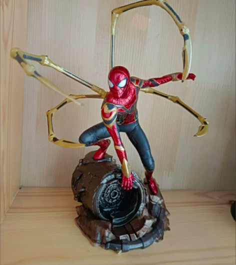 蜘蛛侠英雄远征电影手办复仇者联盟4钢铁蜘蛛...