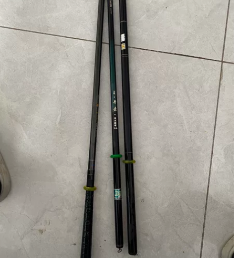 便宜处理，新手必备鱼竿，有需要滴滴，由于线...