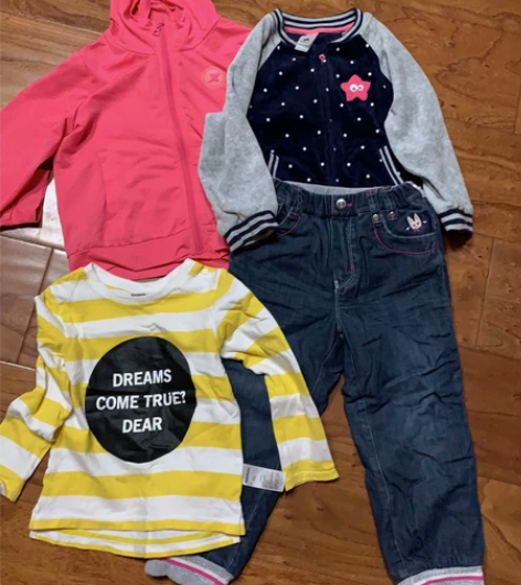 巴拉巴拉、特步、爱尔健100码女童外套 棒...