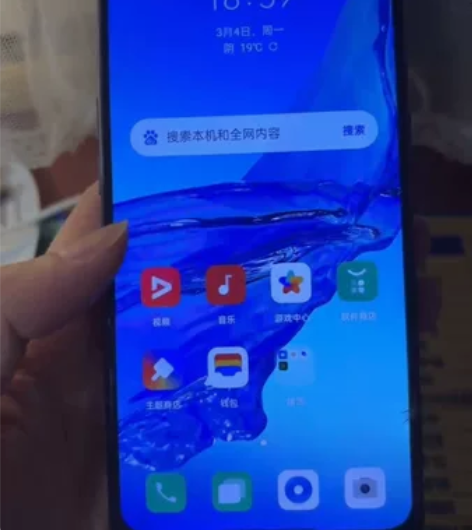 oppo a32.内存8+128g 成色如...