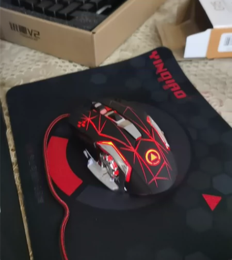 出售一台雷神911me笔记本 感兴趣的话点...