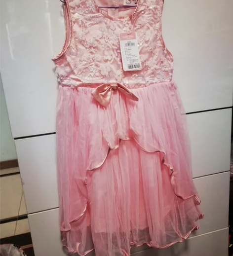 全新带吊牌，HelloKitty纱裙，14...