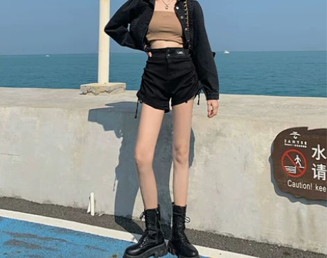买一送一!全新刚买的!MNVZ夏季新款女牛...