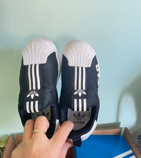 Adidas阿迪达斯三叶草 码数17.5 ...