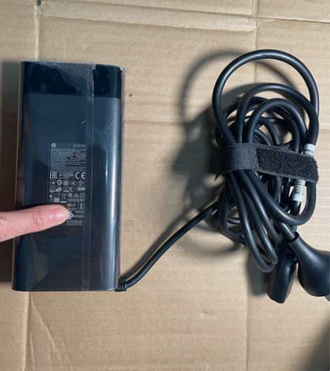 惠普电源适配器200w。原装惠普200w暗...