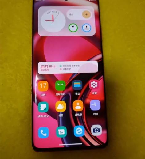 摩托罗拉 moto s30 pro 12...