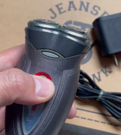 飞利浦 剃须刀 hq8090 成色战斗 功...