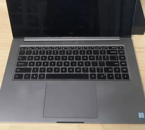 小米pro笔记本超薄笔记本，i7，金属9外...