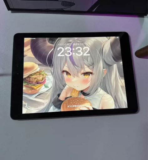 出个人闲置iPad2018款 ，充满电了每...