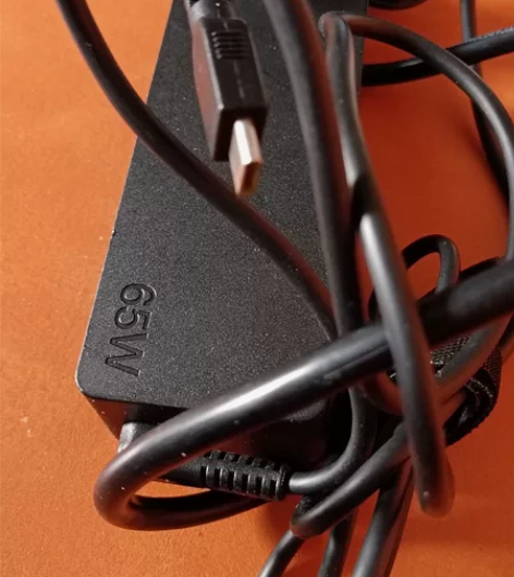 联想笔记本电脑充电器thinkpad65W...