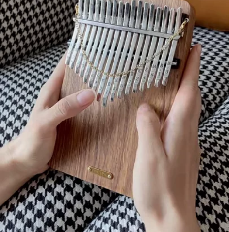 聆听拇指琴卡林巴听海21音听雨34音听雪1...