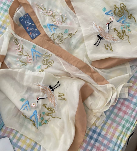 玉术全新带吊牌 重工刺绣魏晋风上衣外纱 不...