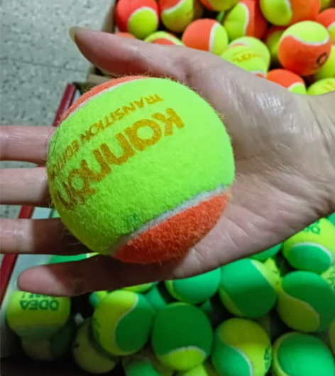 橙色网球，8一9成，80元40个，不包邮，...