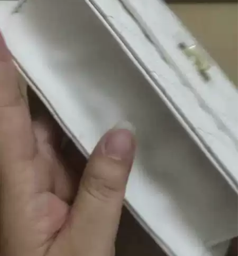 viney二层牛皮菱格包，链条包 不小心跟...