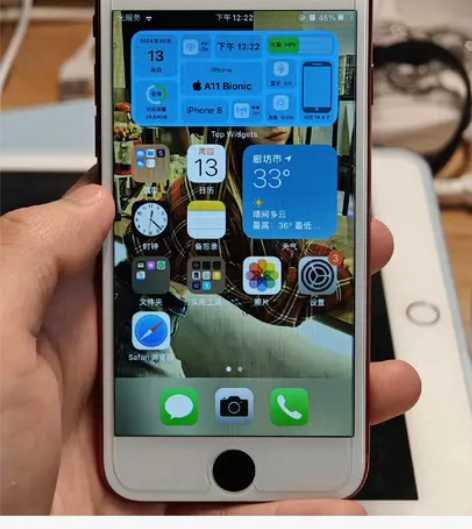 iphone8，64g。buff叠满机，美...