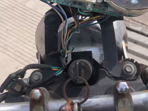 望江铃木电喷250尸体，发动机无拆修，要哪...