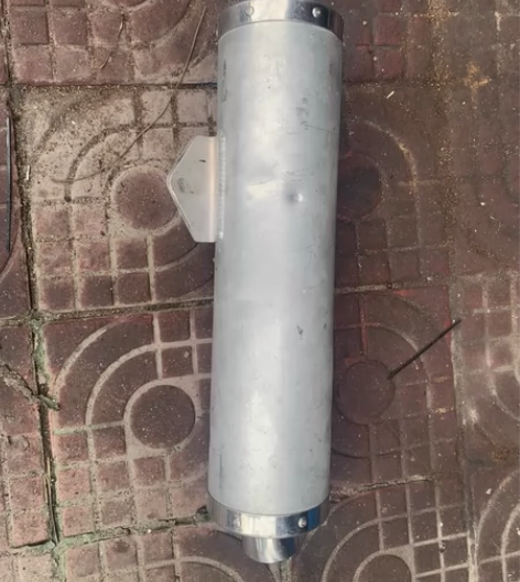 雅马哈R1排气 感兴趣的话点“我想要”和我...