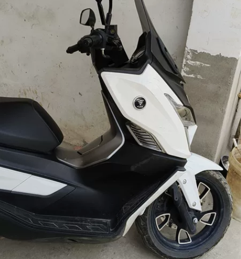 无极SR150GT 感兴趣的话点“我想要”...