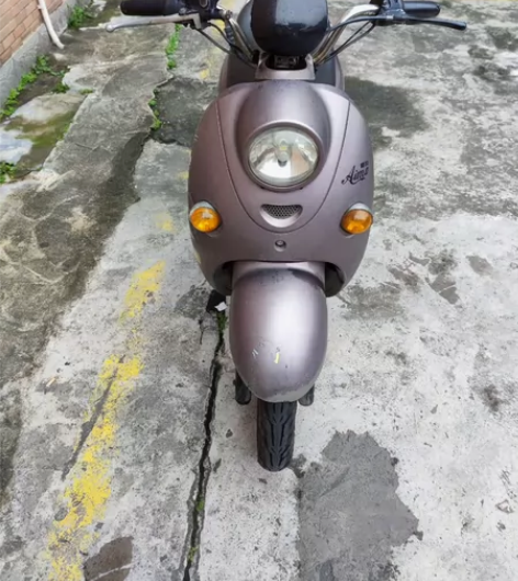 爱玛电动车,3500买回来快一年了,60伏...