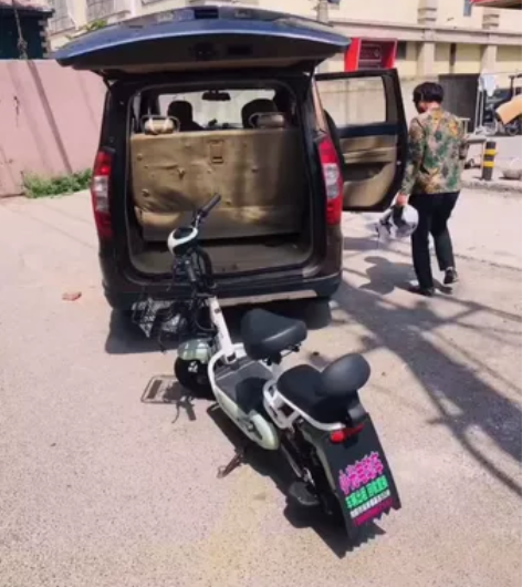 极品绿源电动车下架啦!胶西粉丝开车来自取了...