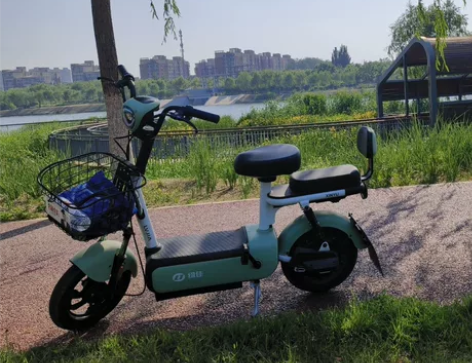 绿源电动车才买2个月骑不到了能跑65到70...