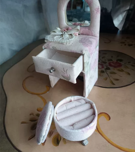 买了有几年的小贵欧式迷你家居精致仿真小摆件...