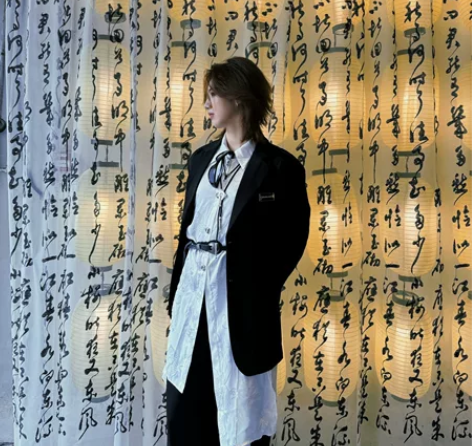 ?云鬓斜簪原创设计感新中式白色前开叉长衬衫...