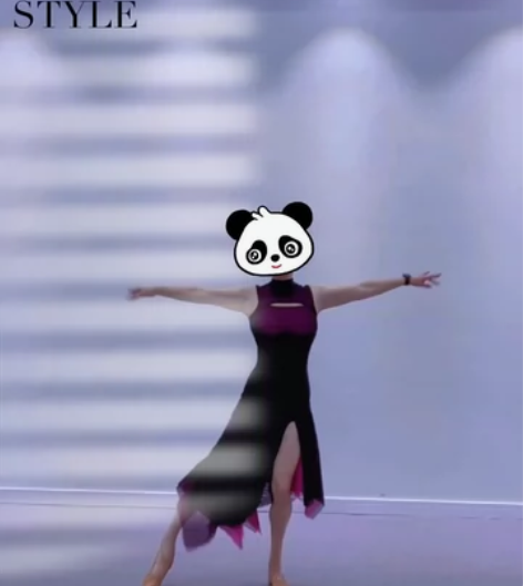 舞蹈裙，弹力巨大，买回来穿了一次录港风歌曲...