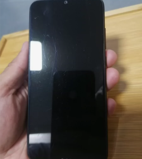 红米note8手机，4+64G，家里大人退...