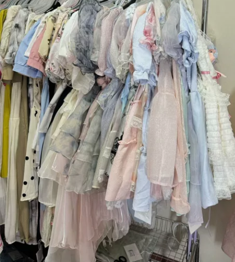 【女装付邮免费送2-6件】本人小穿搭测评博...