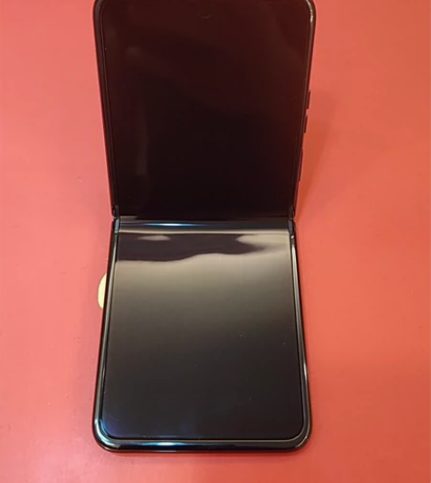 moto小折叠 40u 12+512 ...