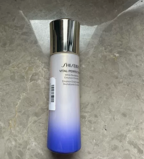 资生堂悦薇乳（滋润）：88/瓶，50ml，...