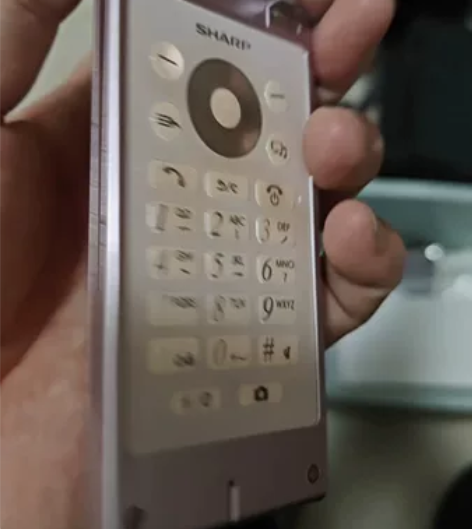 夏普sh7110C手机，一手自用，现在还是...