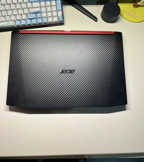 宏碁暗影骑士，八代i5 8300H标压，1...