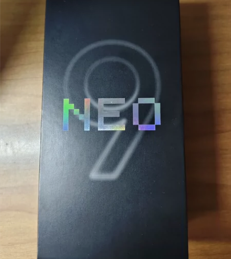 iQOOneo9盒子，12+256，除充电...