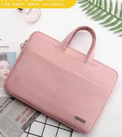 9成新。没用几次，电脑卖了用不上了。有行李...