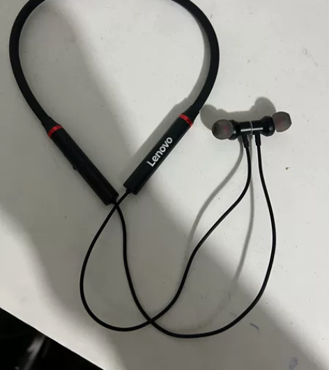 联想he05x运动蓝牙耳机 一线收回，成色...