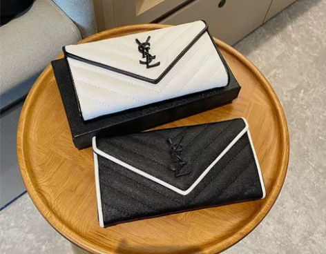 圣罗兰美妆专柜赠品女士钱包 质量超赞[棒]...