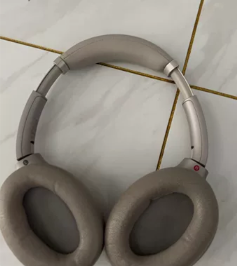 Sony/索尼 WH-1000XM3 头戴...