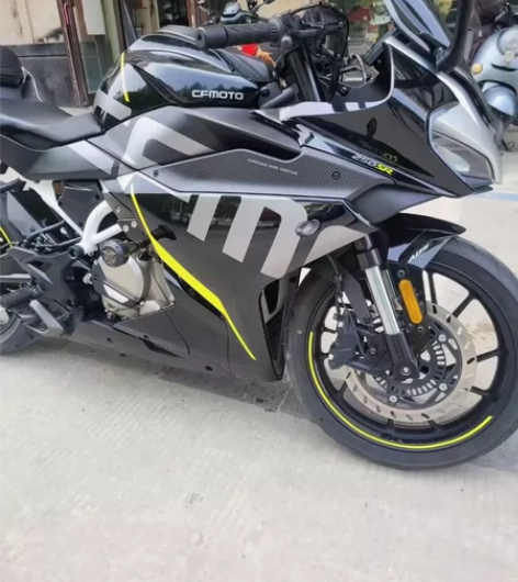 春风sr250高配，21年手续齐全，随时过...