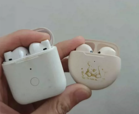 qcy耳机充不进电，充电仓正常使用痕迹明星...