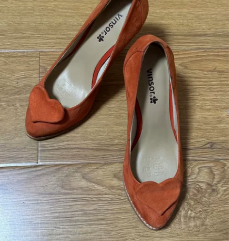 高跟鞋太多，穿不过来… 全新转卖～鞋码：3...