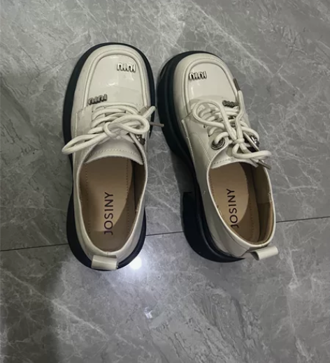 捡漏！ 捡漏！图一是卓诗尼的鞋子穿这很舒服...