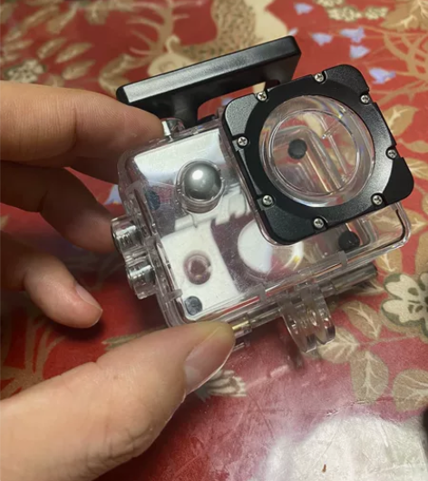 出闲置山狗A8运动相机一台， 国产运动相机...