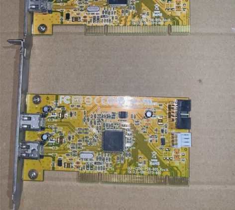坦克链专用德州仪器1394卡+连接工业相机...