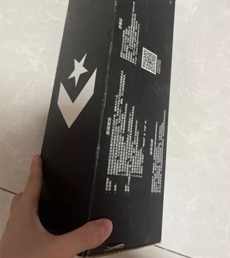 converse 匡威鞋经典款白色 37码...