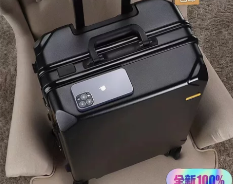 [商场撤柜清仓] 原价699全新正品袋鼠行...