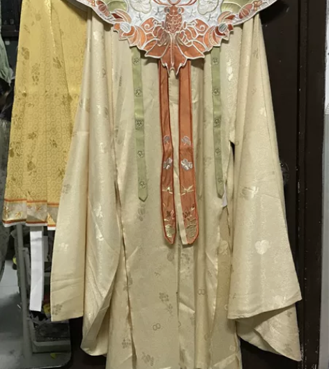 兰若庭汉服 初霁黄色立领衫和马面都是S码 ...